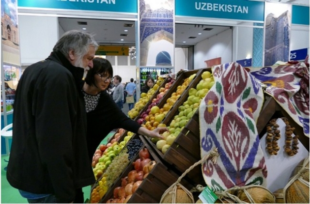 Узбекские фрукты и овощи в Берлине
