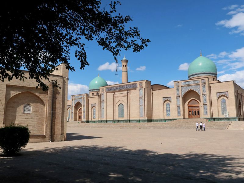 Туры в Ташкент в сентябре: Ваш идеальный отдых в Узбекистане