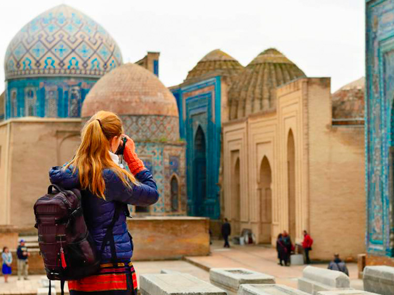 Узбекистан лидирует в списке самых популярных авиа направлений у российских туристов 