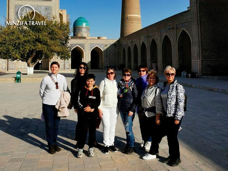 Туристов в Узбекистан прибыло свыше 1 миллиона с начало года