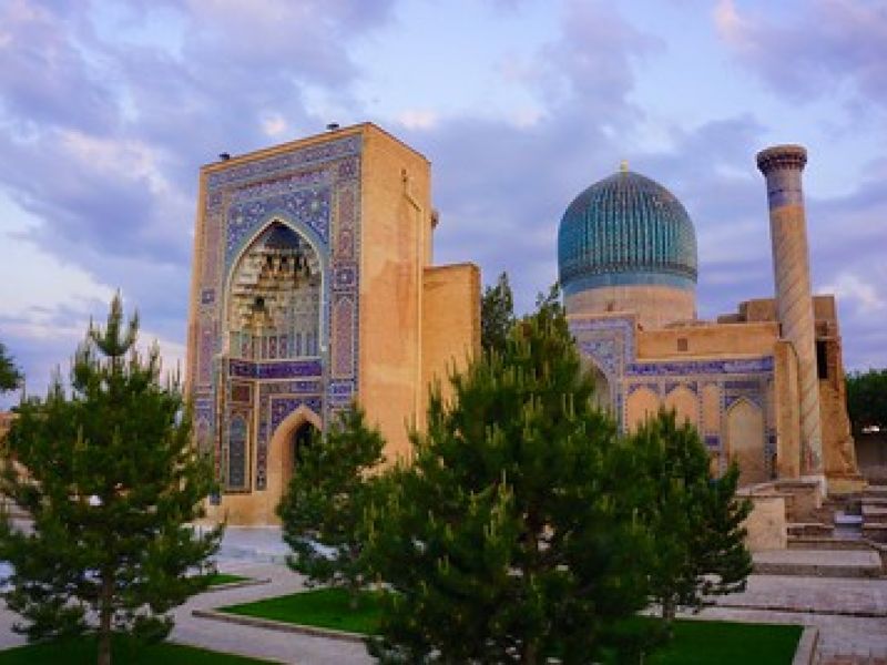 Тур в Узбекистан  "Золотой Путь Узбек-Хана" (7 дней / 6 ночей )
